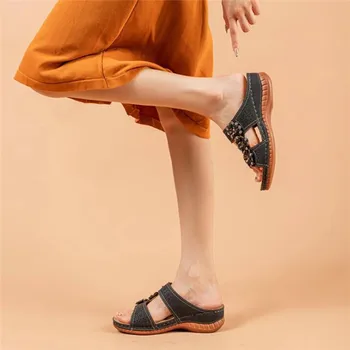BEYARNEWomen Papuci de Moda de Vară Floare pană Plaja Pantofi Casual Fund Gros Confortul Doamnelor Papuci de Mari Dimensiuni Femei pantofi