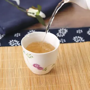 Japoneze Clasice, Alb Ceramic Set de Ceai cu Flori de Model,Ceainic Si 4 cesti de ceai